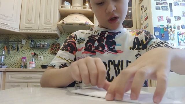 Как сделать из бумаги классический самолётик смотреть онлайн