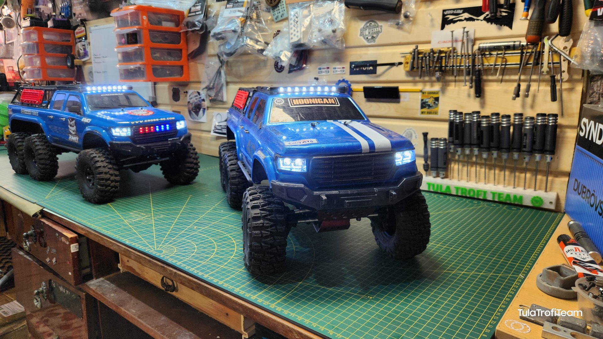 Муки выбора, круговорот моделей в природе или что нового в мастерской. CROSS-RC AT-6 VS MJX H8H смотреть онлайн