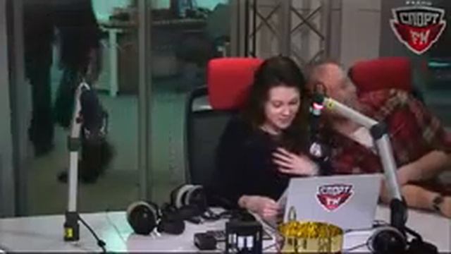 Ведущие радио Спорт жгут смотреть онлайн