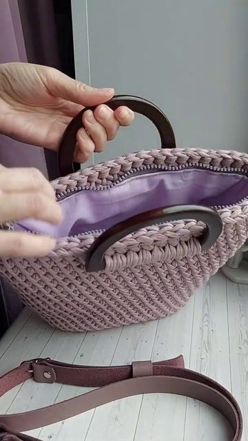 Сумка Тоут вязаная из трикотажной пряжи смотреть онлайн