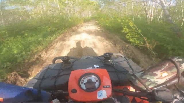 Квадроблудни №1 Катка на озеро. СЛОМАЛИ НОГУ !!! смотреть онлайн