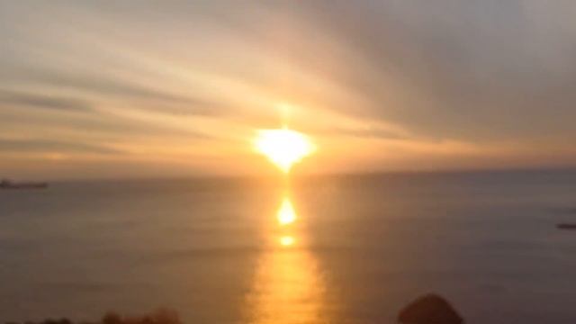 Красивый осенний закат смотреть онлайн