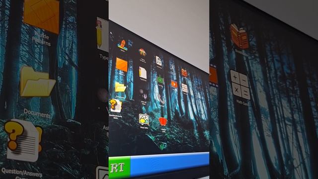 играю в игру под названием 98xx на пк