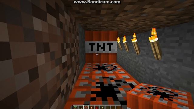 Взрываем пещеру в майнкрафте!!!!!!!!