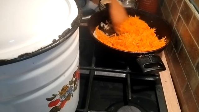 Суп с фрикадельками и клёцками