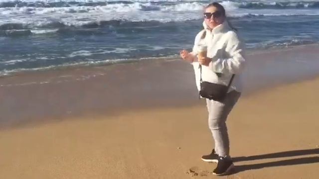 OCEAN VLOG/TIME WITH FAMILY | ВЛОГ/ОКЕАН/ВРЕМЯ С СЕМЬЁЙ смотреть онлайн