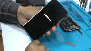 как снимать дисплей от корпуса galaxy s8 plus