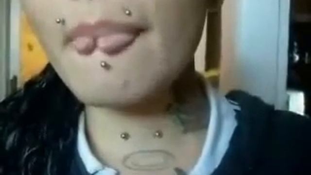 Как она языком это делает! смотреть онлайн