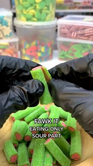 в чём же прикол?🤔#shorts смотреть онлайн