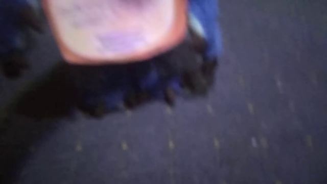 Обзор Игрушек: Поющая Игрушка Йети смотреть онлайн