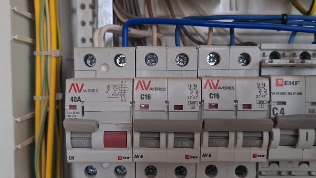 Электрика 220/380v в частном доме ч. 3 | Electrical installation in a private смотреть онлайн