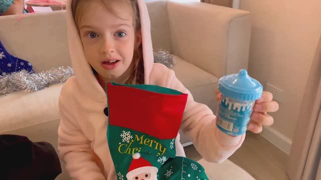 LOL SURPRISE UNDER WRAPS BALL! Series 4 Wave 2 Eye Spy Bling Series