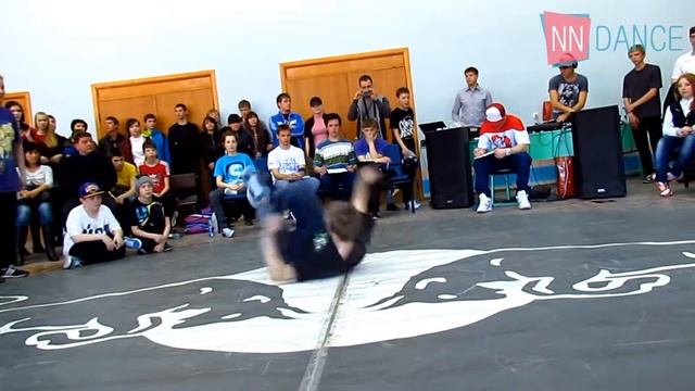 Тёма Сора VS Sensey - 1/8 финала (1 круг) - ПереБор Session 3 (2013)