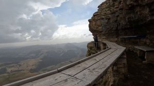 Приэльбрусье, Джилы-Су в апреле