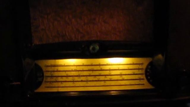 Радиоприемник Балтика. Частота 1386 кгц. смотреть онлайн