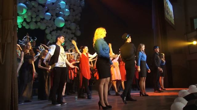 Первый снег 2015, ЭФ в КемГУ | Походилли смотреть онлайн