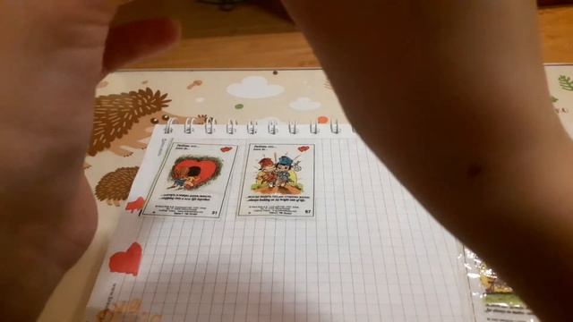 Распаковка бумажных сюрпризов от Маши. 2 новинки🙃🍓 смотреть онлайн