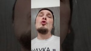 на горе стоит пивная