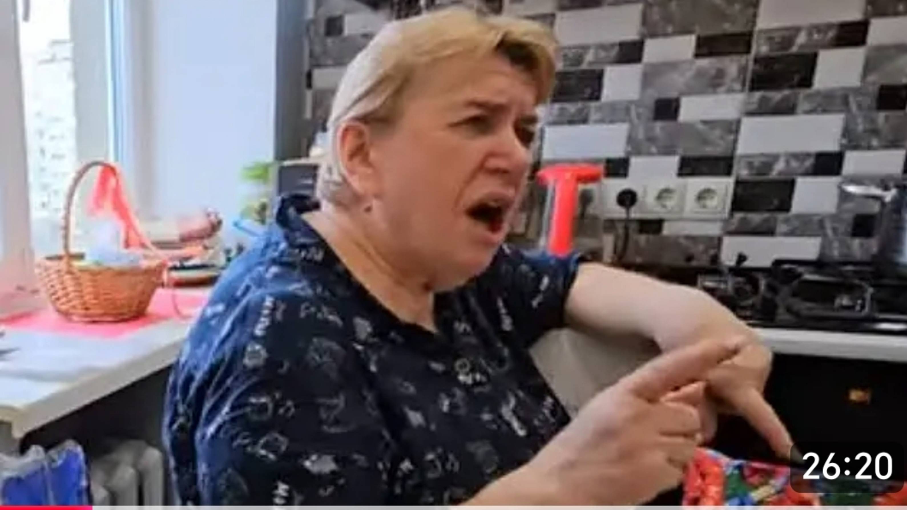 САМВЕЛ АДАМЯН, НА ИХ МЕСТЕ ДОЛЖНА БЫТЬ Я, НАДЬКА УСТРОИЛА НАСТОЯЩИЙ ПЫЗДОК, ТИКАЙТЭ УСИ, ПАРОДИЯ