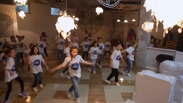 Видео клип летнего танцевального интенсива "ArtiDance" смотреть онлайн