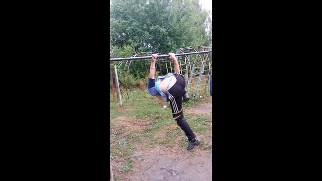 16 Escala en Contra от молодого турникмена