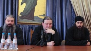 Насельники Оптиной пустыни иеромонах Мефодий и иером?