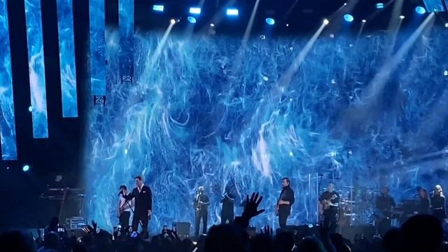 Григорий Лепс — Водопадом | «Рождество 2025» | 22.12.2024 смотреть онлайн