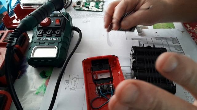 Ремонт акумуляторної батареї Einhell PXC Plus 18 В Li Ion 6 Ач смотреть онлайн