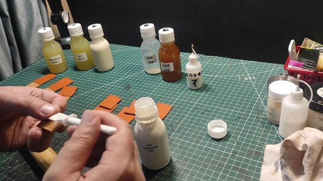 Какой клей для кожи выбрать? Эксперимент! смотреть онлайн