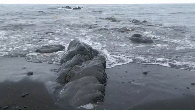 мыс Три камня и Бирюзовые озера. Сахалин.20.07.24 смотреть онлайн