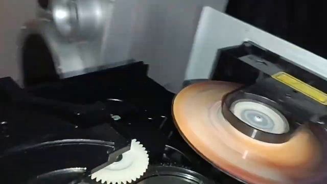 аАААаААааа музыкальный центр смотреть онлайн
