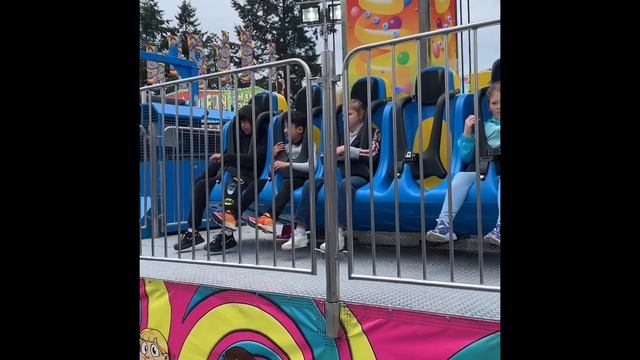 Карнавал в нашем городе смотреть онлайн