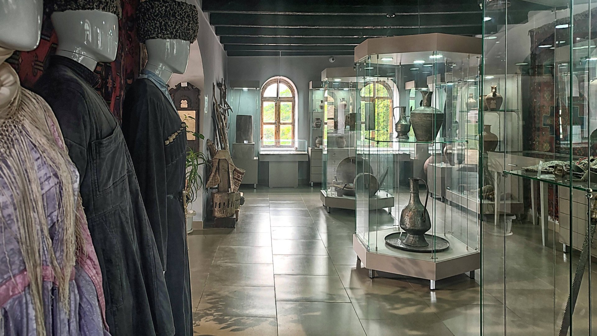 Историко-краеведческий музей Табасаранского района в селе Хучни. Дагестан смотреть онлайн