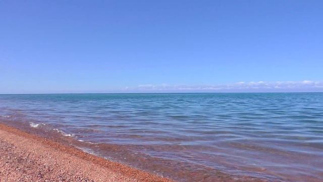 Кыргызстан, Иссык-Куль пляж на каньоне "Сказка" Тосор