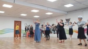 танго Кумпарсита линейный танец