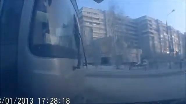 Русские дороги и дураки на них! смотреть онлайн