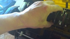 Скарификатор Huter ESA-1500 для газона  (электро грабли)