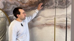 Гибкий мрамор - супер материал для отделки стен! Выглядит дороже, чем стоит.