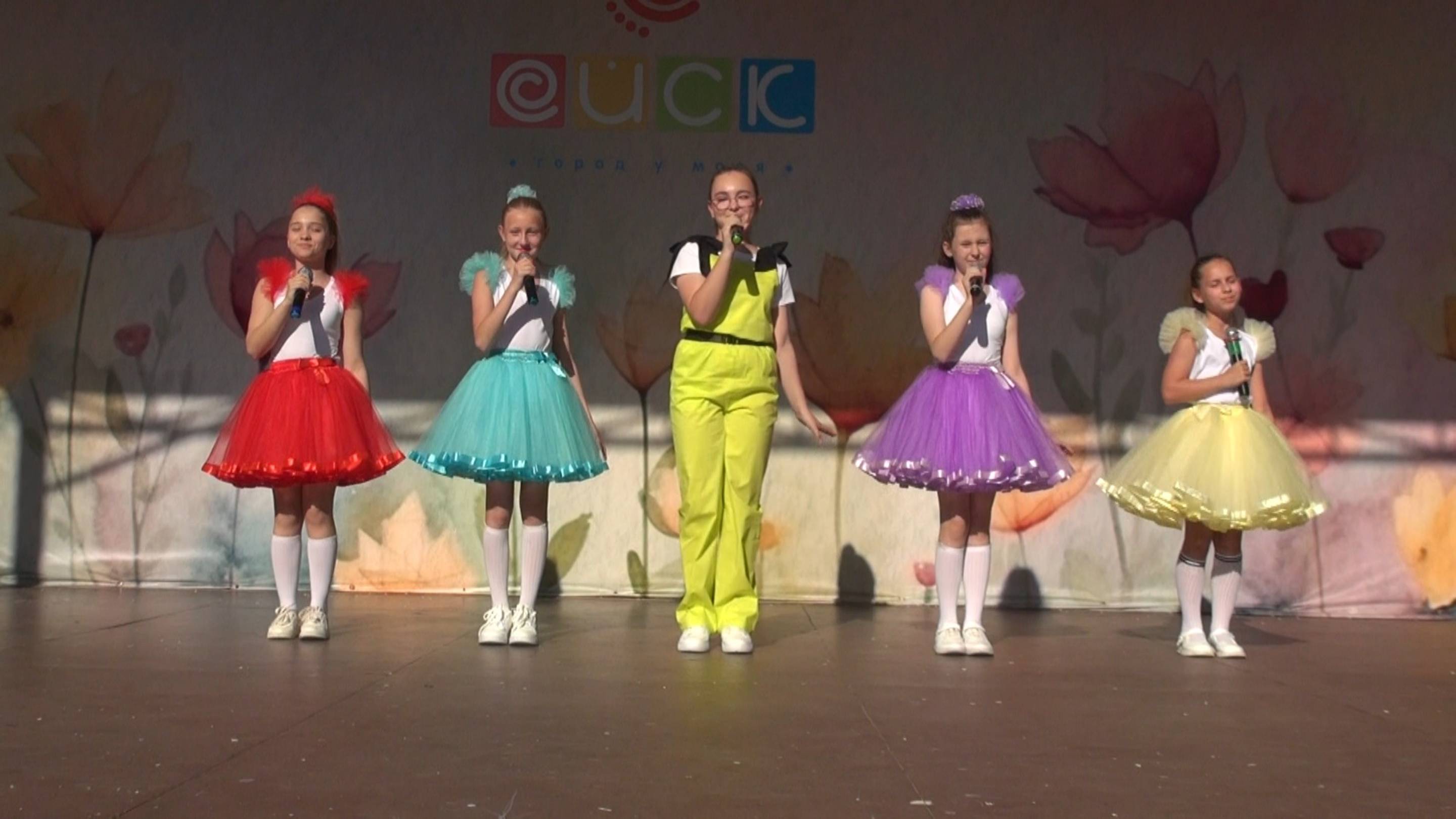 Творческий коллектив Тоника-Танцуй