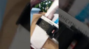 сделал руль с педалями  для телефона из бумаги,картона,скотча и геьмпада