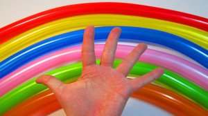 Развивающее видео для детей. Учим цвета под песенку семьи разноцветных пальчиков