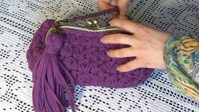 Вязаная сумочка из трикотажной пряжи смотреть онлайн