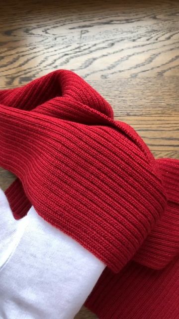 Шарф 20x165 см и пряжа A.P.Design 2/32 (100% меринос) смотреть онлайн