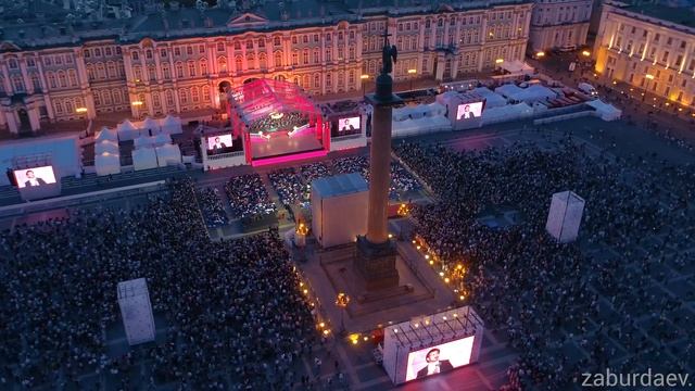 Классика на Дворцовой