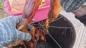 Копчу рыбу в бочке, полный процесс