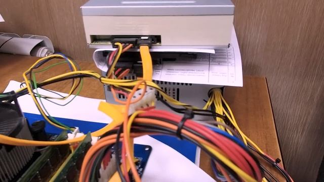 Запуск ПК на стареньких комплектующих смотреть онлайн