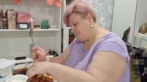 Всем пр ветик завтракаю на улице дождина🙈🥰🌹🌹🌹