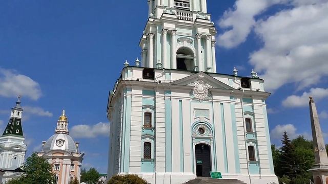 ОКРЕСТНОСТИ. СЕРГИЕВ ПОСАД смотреть онлайн