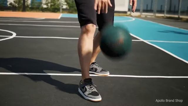 Nike SB Dunk Low хит осени 2022 смотреть онлайн