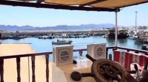 Из эмирата Аджман в Оман на экскурсию, поплавать в Ома?